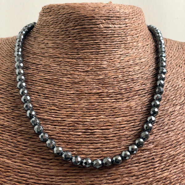 Collana ematite e argento